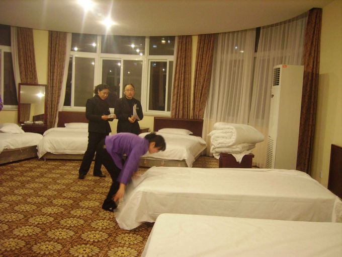 5dfc9cb36d4f0.jpg 2cf5e0fe9925bc311bb1784d59df8db1ca137072.jpg